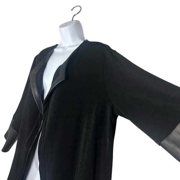 Chicos Size 3 Travelers Black Open Front Jacket Faux Leather Trim Zip Sleeves XL - Picture 7 of 10